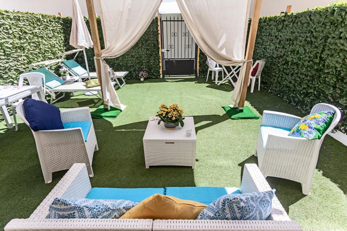 Garden Sant'Avendrace Villa กาญารี ภายนอก รูปภาพ